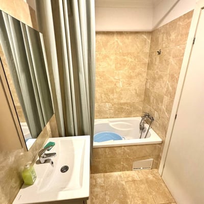 Location d’un excellent appartement de 2 pièces, Chiajna, Secteur 6, Bucarest, Roumanie